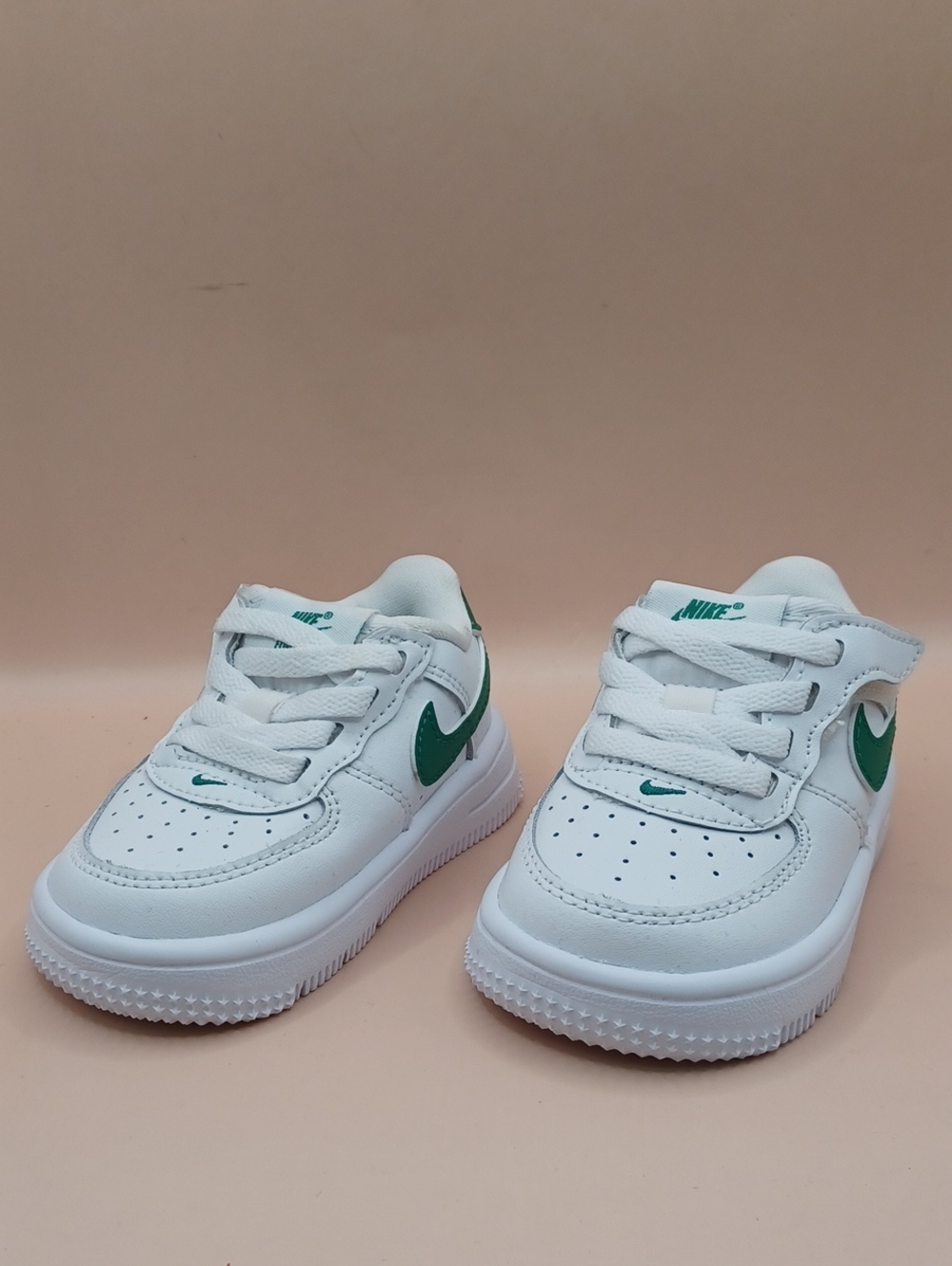 Pre-Owned Nike Force 1 Low Easyon TD-White/Green Youth Size 4C US FN0236-103